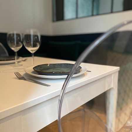 La Suite Dandy - Beau T2 -Terrasse, Parking Gratuit, Climatisation Bagnères-de-Bigorre Eksteriør bilde