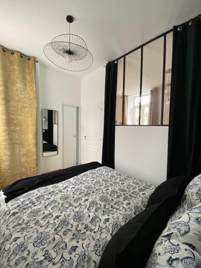 La Suite Dandy - Beau T2 -Terrasse, Parking Gratuit, Climatisation Bagnères-de-Bigorre Eksteriør bilde
