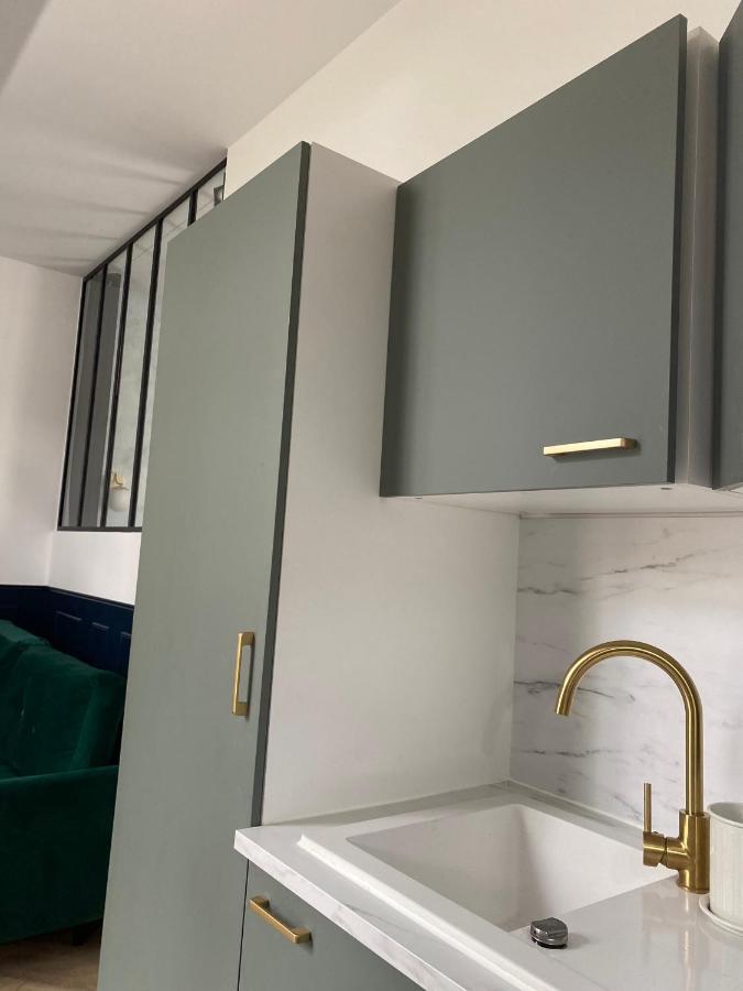 La Suite Dandy - Beau T2 -Terrasse, Parking Gratuit, Climatisation Bagnères-de-Bigorre Eksteriør bilde